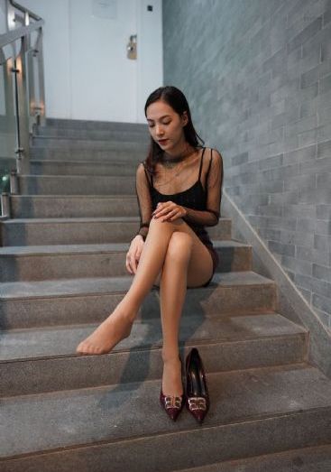一天电影安妮海瑟薇免费
