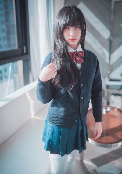 伦乳绝伦电影日本奶水电影