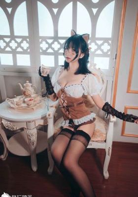 啊噗嗤挺进美妇肥臀啊图片