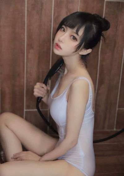 《女教师》佐山爱电影
