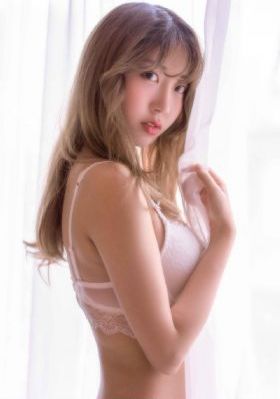 年轻的表姐